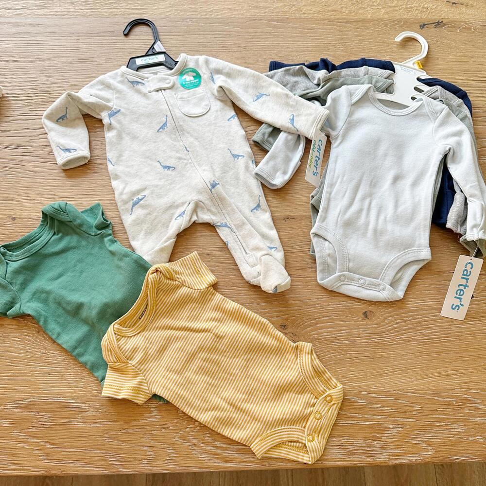 Carter Newborn Clothing Lot - NEW